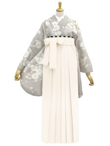 着物と袴のレンタルセット商品画像。袴はオフ色。着物はグレージュ色。水彩椿柄のデザイン。